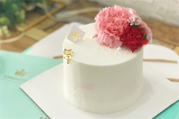 爱博鲜花蛋糕店